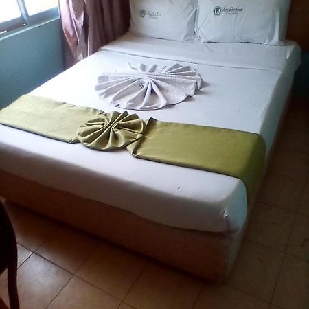 Bed and Breakfast La Jardine Найроби Экстерьер фото